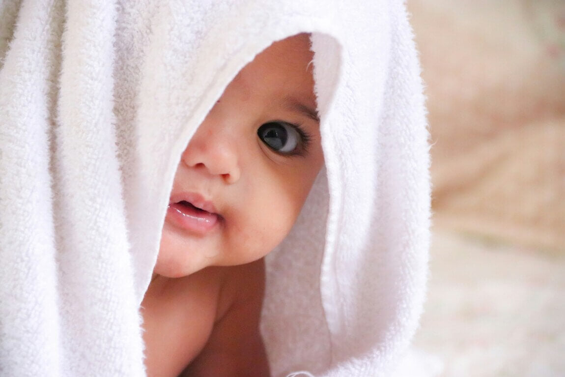 ¿Cada cuánto debo bañar a mi bebé? Consejos para una higiene óptima