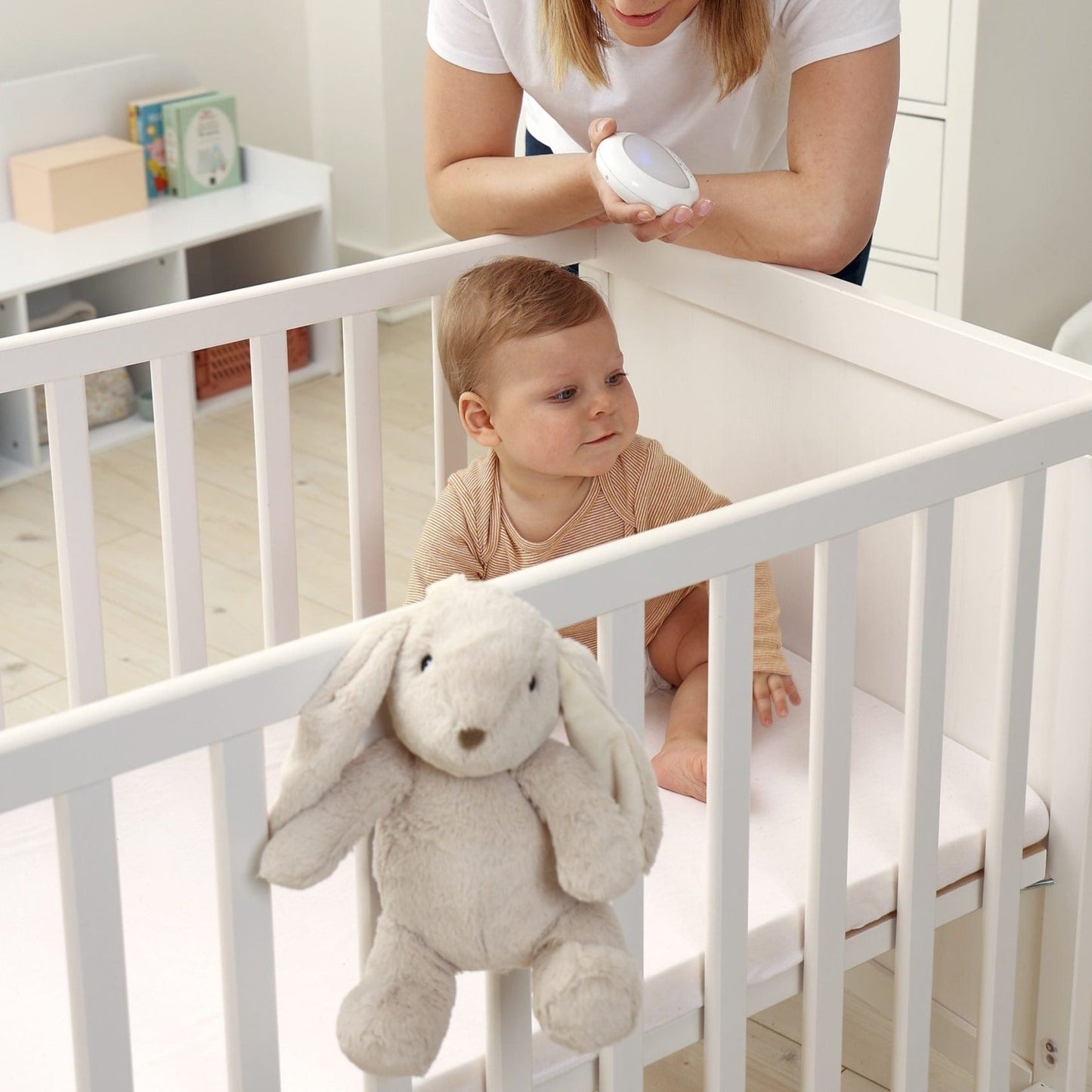 Cloud-B Peluches Conejo Billy Lovelight para dormir