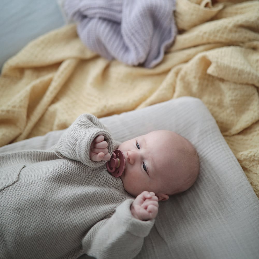 Frigg Chupete Chupete Redondo de Caucho Natural X1 Daisy Talla 1 Peach Bronze - Frigg FRI76021371