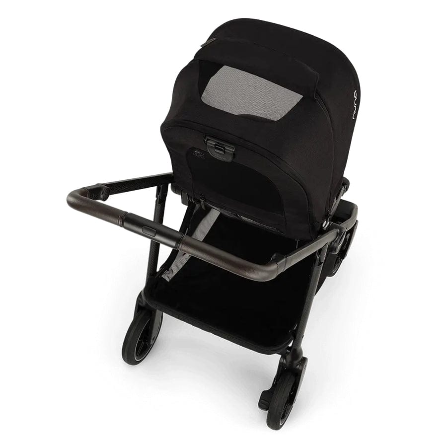 Nuna Coche Coche de Paseo Swiv Caviar - Nuna NN2200ST18600CVR