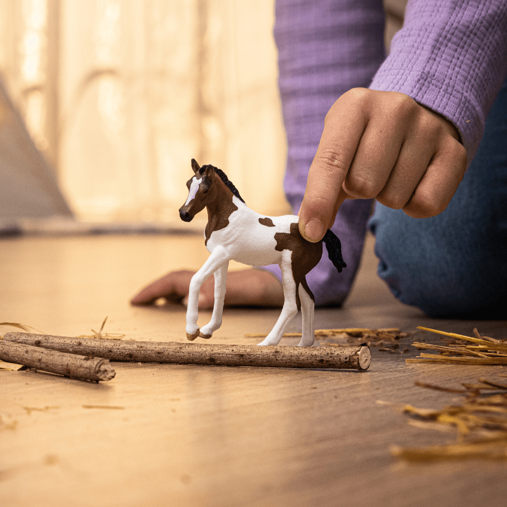 Schleich Animales y Dinosaurios Potro paint horse coleccionable Horse Club - Schleich SCH14899