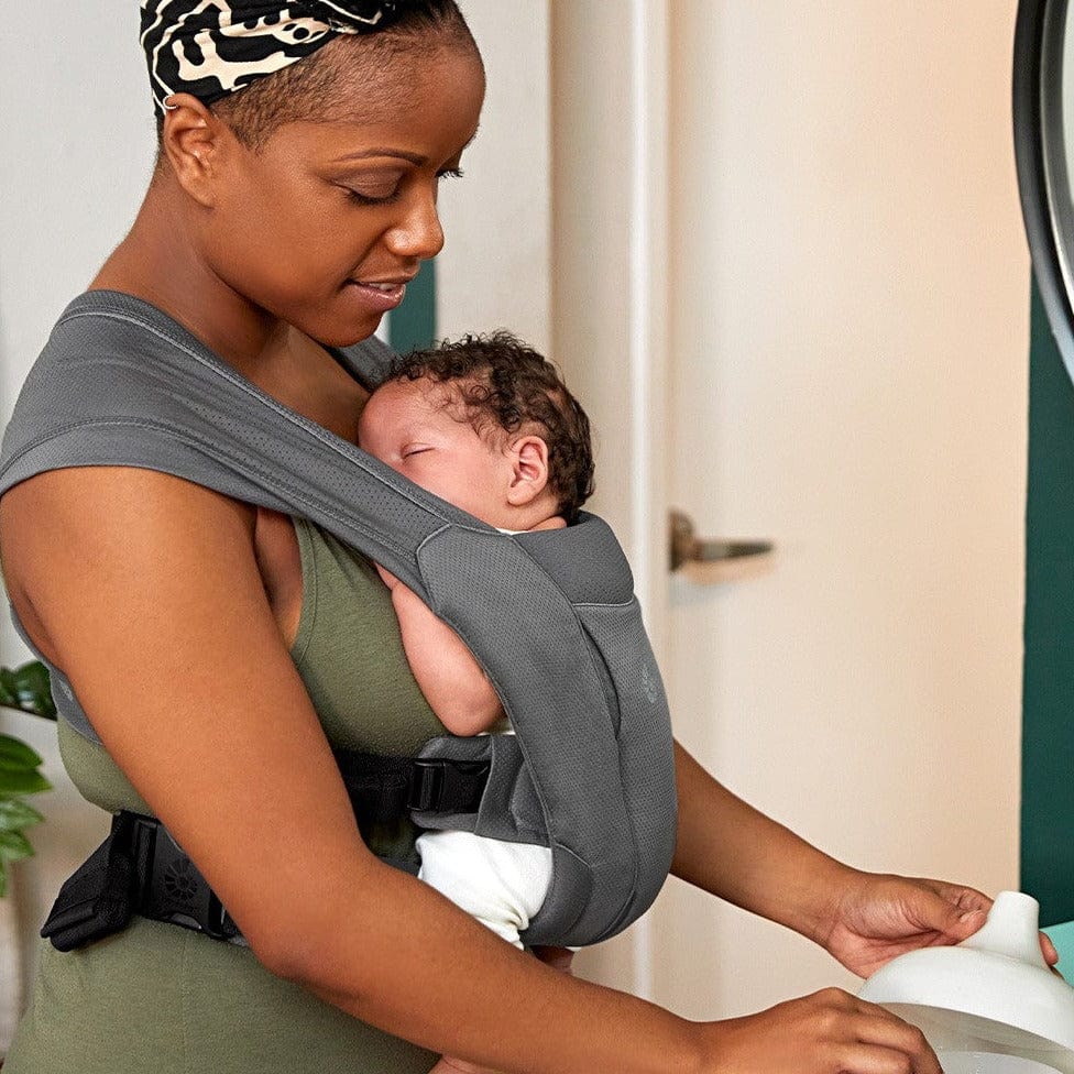 ergobaby portabebes Portabebé Embrace Negro Lavado - Ergobaby BCEMASAMBLK