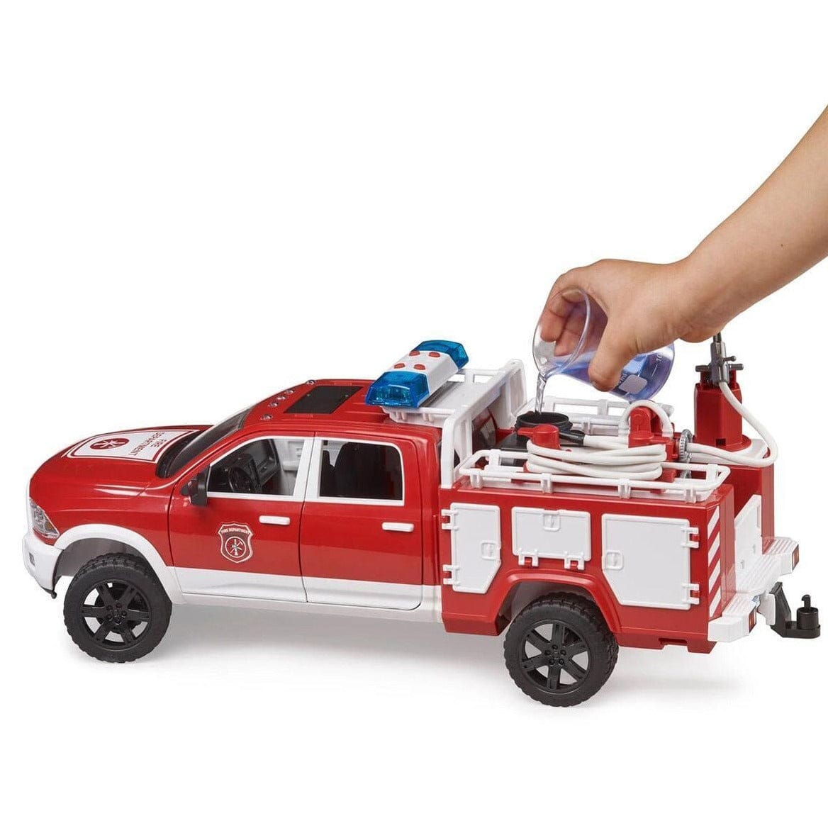BRUDER Transportes Camión de bomberos RAM 2500 con luz 02544 - Escala 1:16 BRU02544
