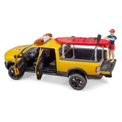 BRUDER Transportes RAM 2500 PowerWagon Life Guard and Stand Up Paddle 02506- Escala 1:16 BRU02506