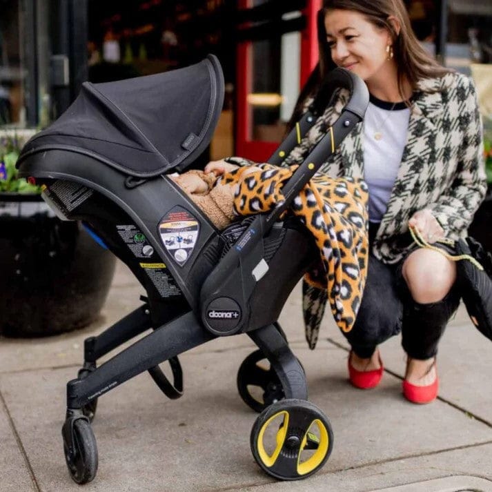 Doona Coche Silla nido y coche Doona+ Nitro black - Doona