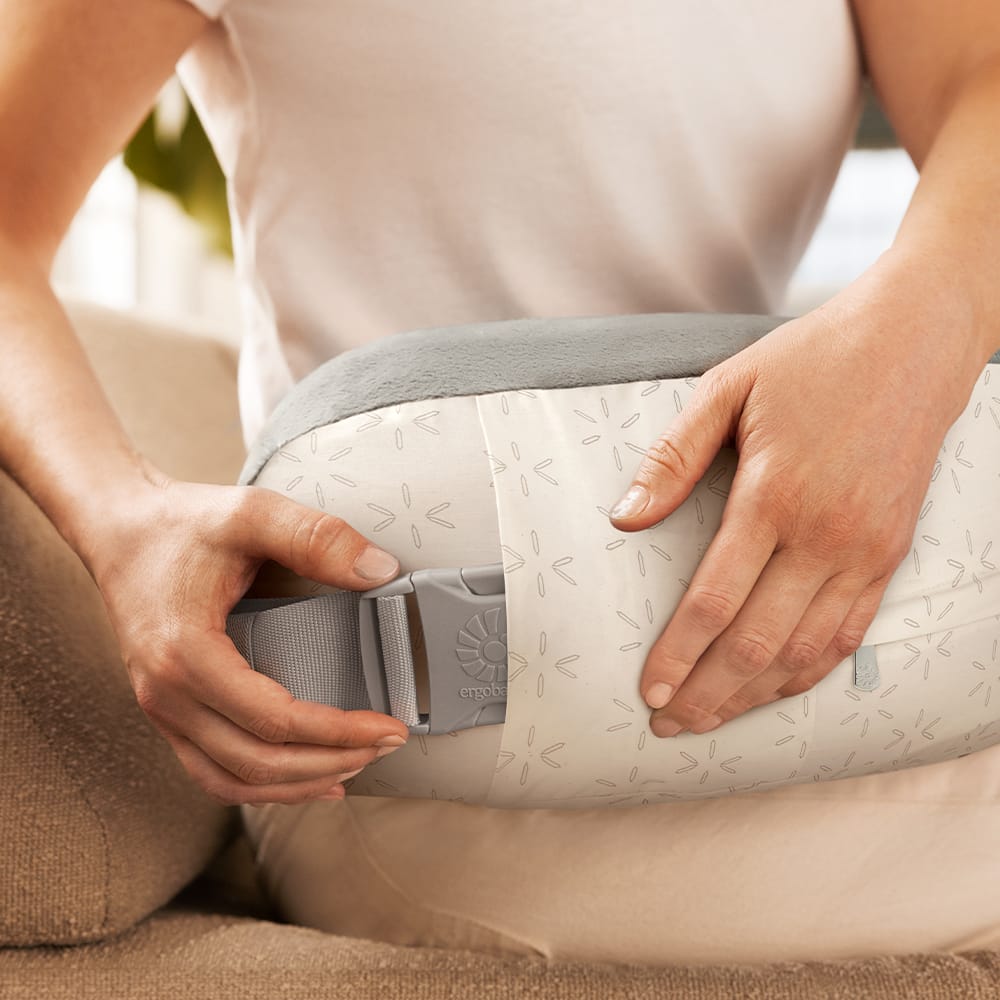 Ergobaby Cojin de Lactancia Cojín de Lactancia Starlight Cream - Ergobaby NPASTRCRMSTP
