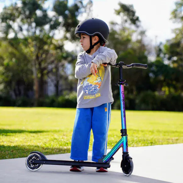 GLOBBER cascos Casco infantil Globber Primo Lights Black- Globber 505-120