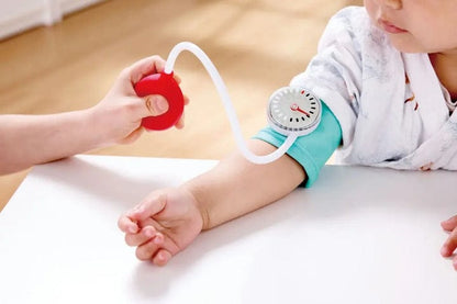 Hape Juegos de roles Set médico del pequeño doctor - Hape E3228