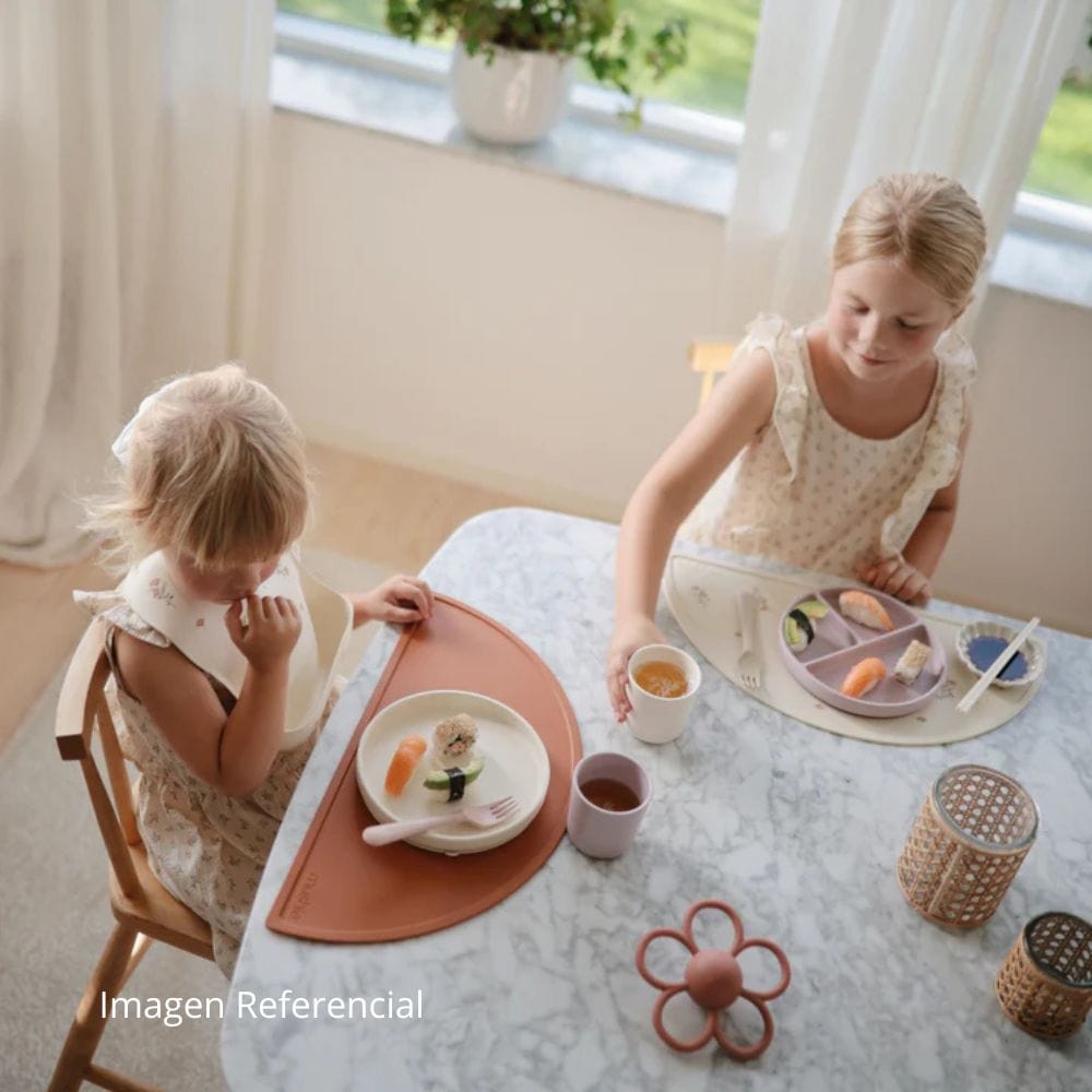 Mushie Alimentación Plato de silicona con succión Ivory - Mushie MU2320094