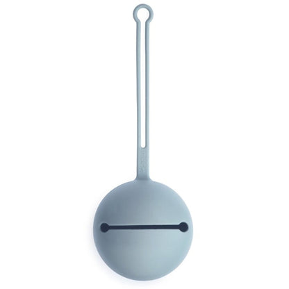 Mushie Portachupete Portachupete de silicona Powder blue- Mushie MU2255228