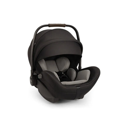 Nuna Alzador Silla de Auto nido Arra Flex Caviar - Nuna NN4020CS20200CVR