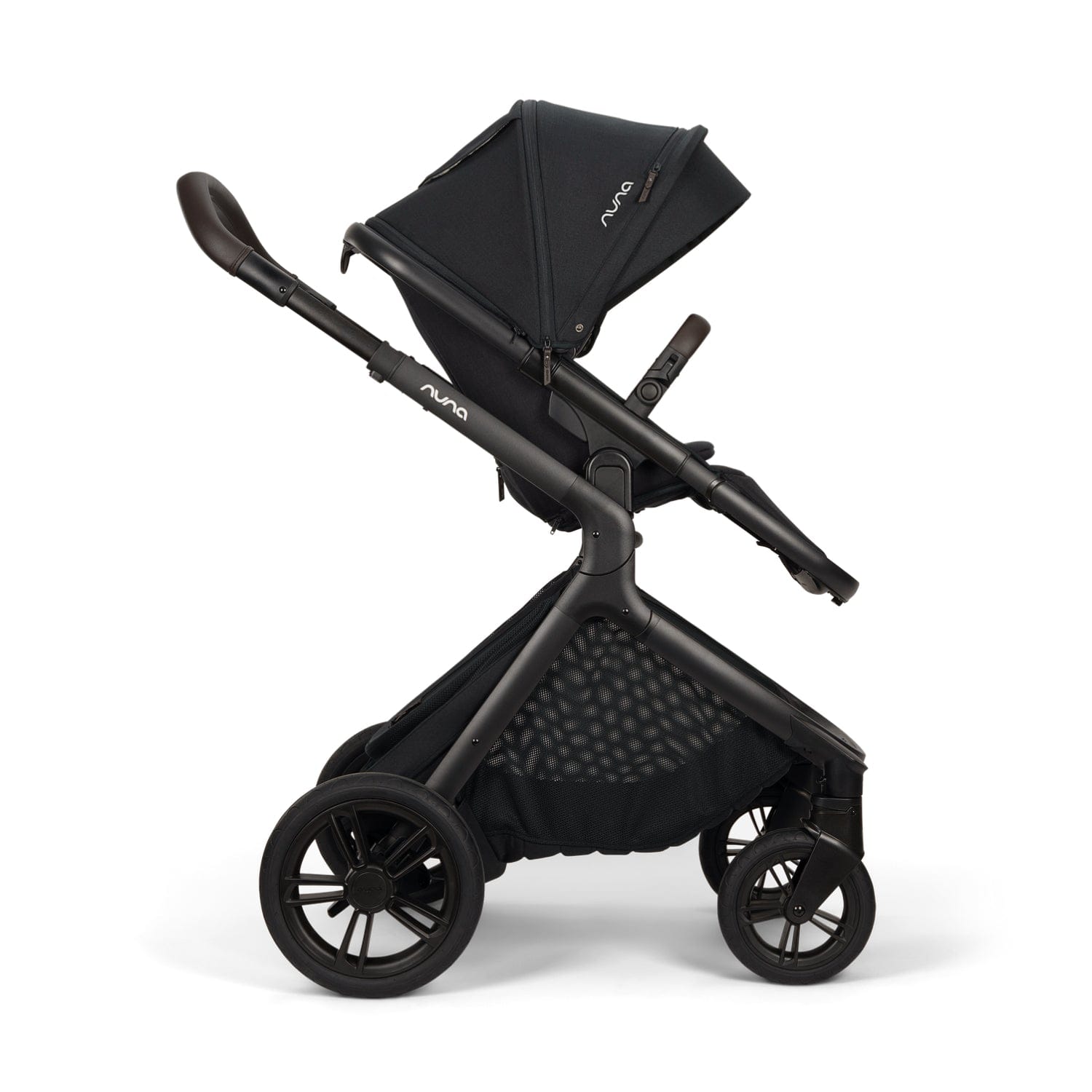 Nuna Coche Coche de paseo Demi Icon Caviar - Nuna NN22502ST22900CVR