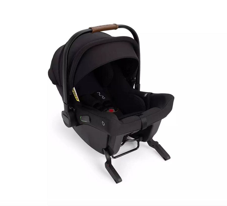 huevito bugaboo Silla de auto Nido Pipa Urbn Caviar - Nuna